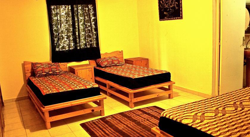 Ker Jahkarlo Hotel Yof Bilik gambar