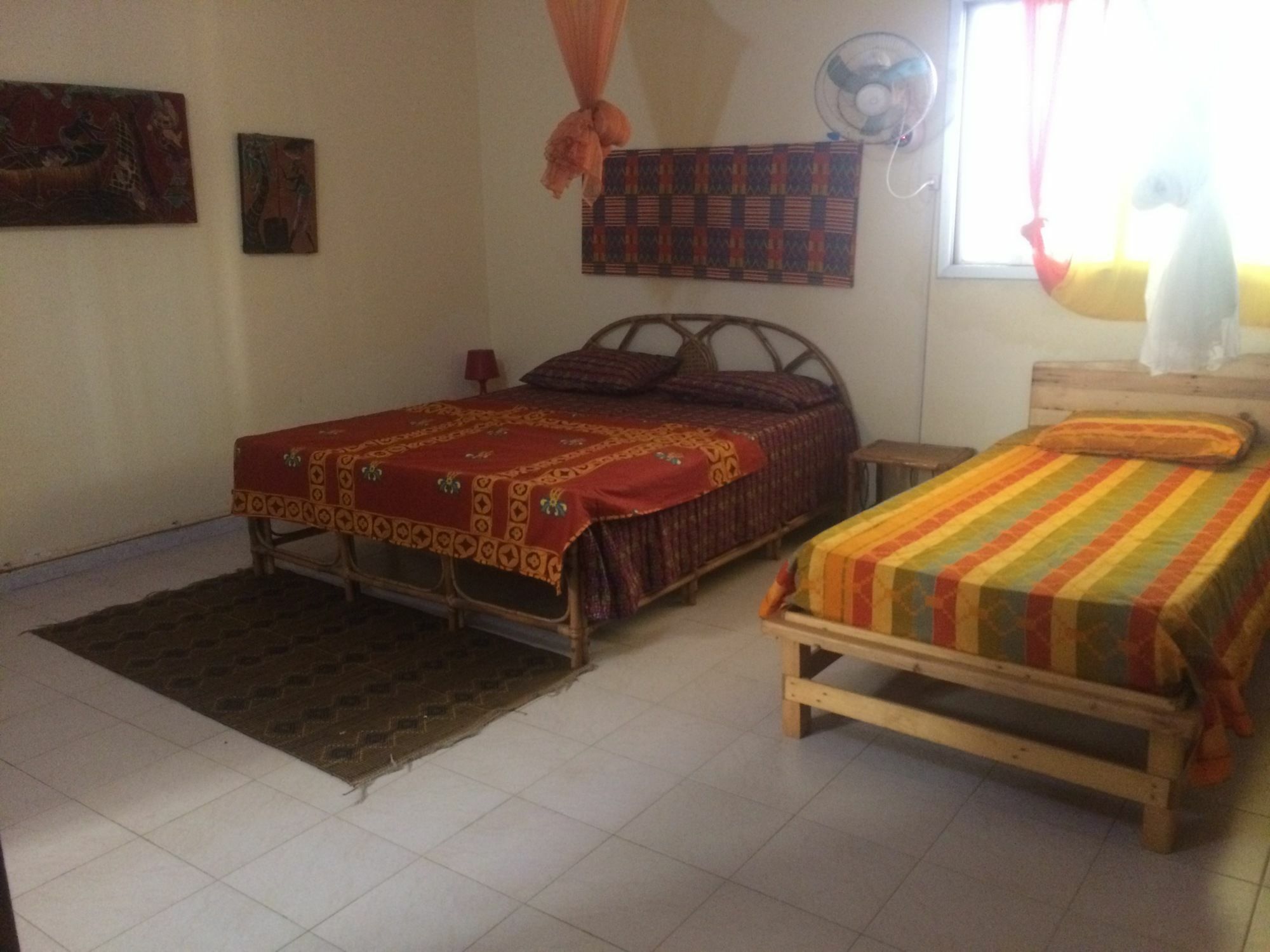 Ker Jahkarlo Hotel Yof Luaran gambar